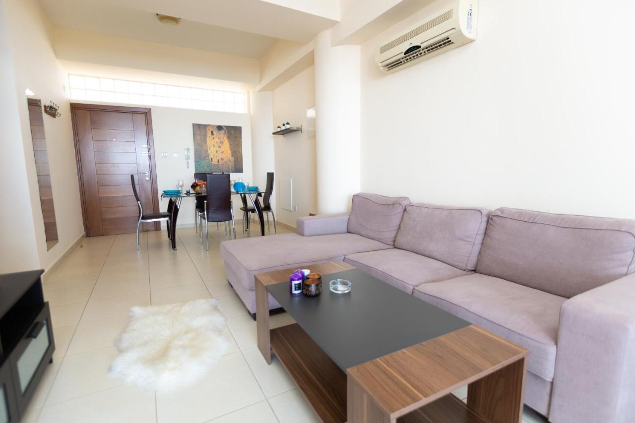 Promenade Seaview Heaven Apartamento Larnaca Exterior foto